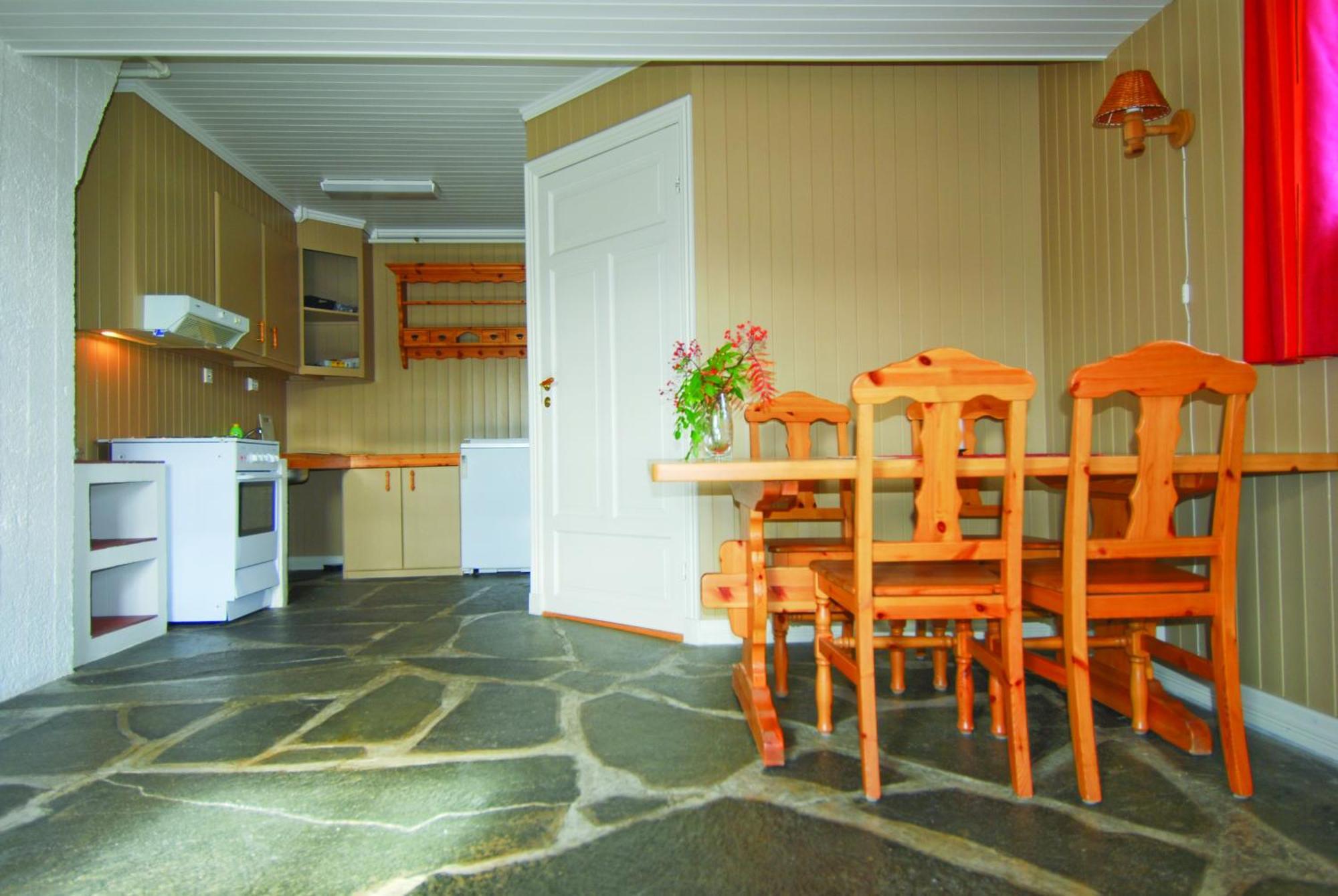 Tyskhella Rorbuer Apartment Kabelvag Exterior photo