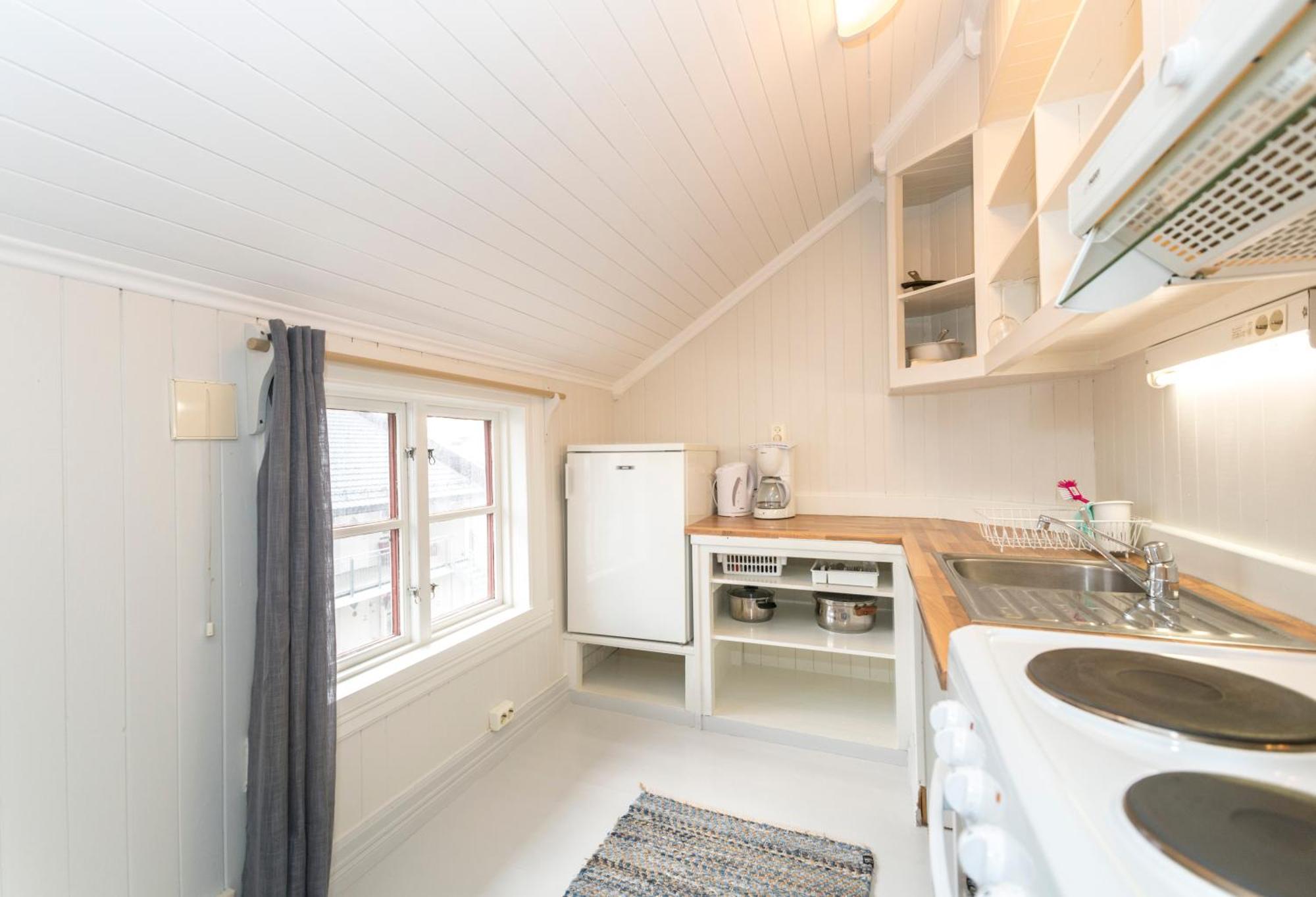 Tyskhella Rorbuer Apartment Kabelvag Exterior photo